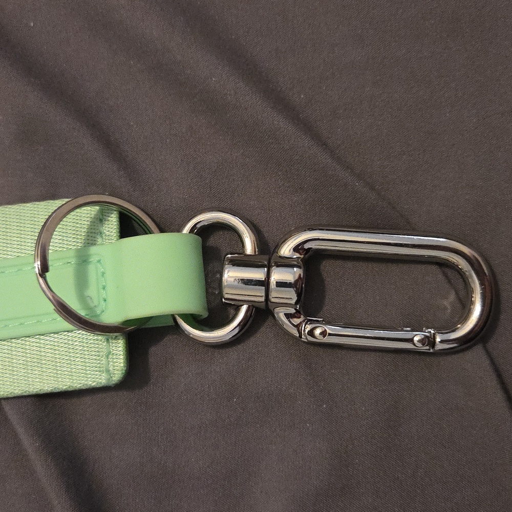 Lululemon Never Lost Keychain - Picture 3 of 3